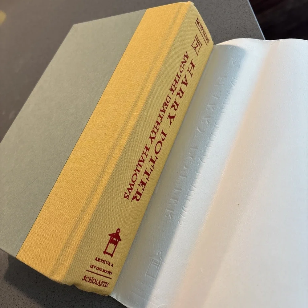 Harry Potter and the Deathly Hallows First Edition‎ American 1st Print 2007